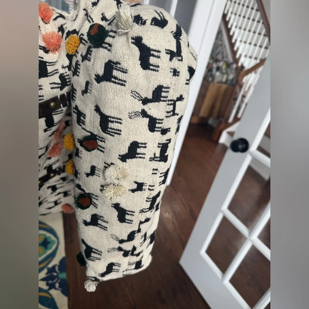 Anthropologie Jasper and Jeera Llama Tote Bag - Picture 6 of 6